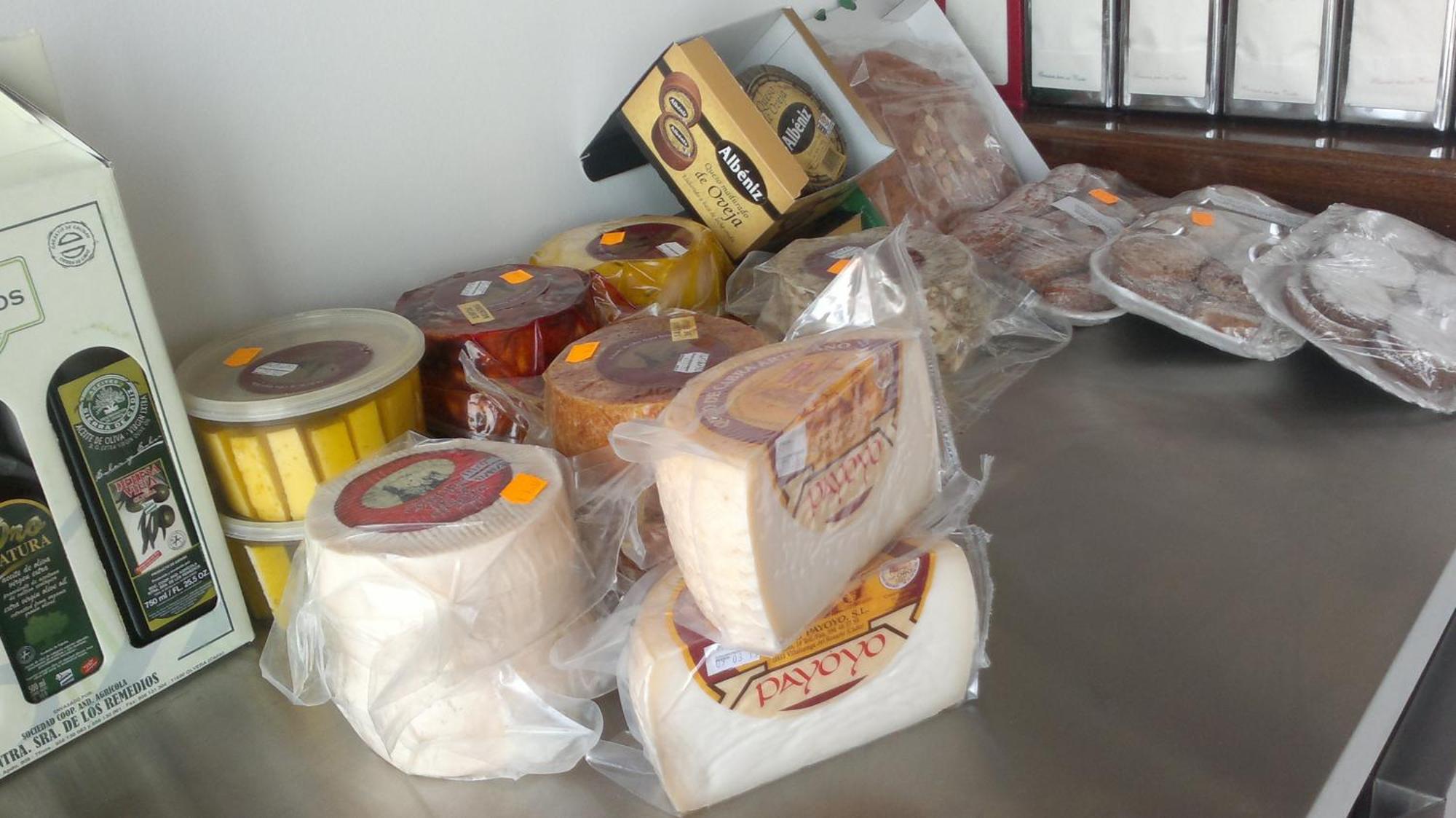 奥维拉 Complejo Pueblo Blanco酒店 外观 照片